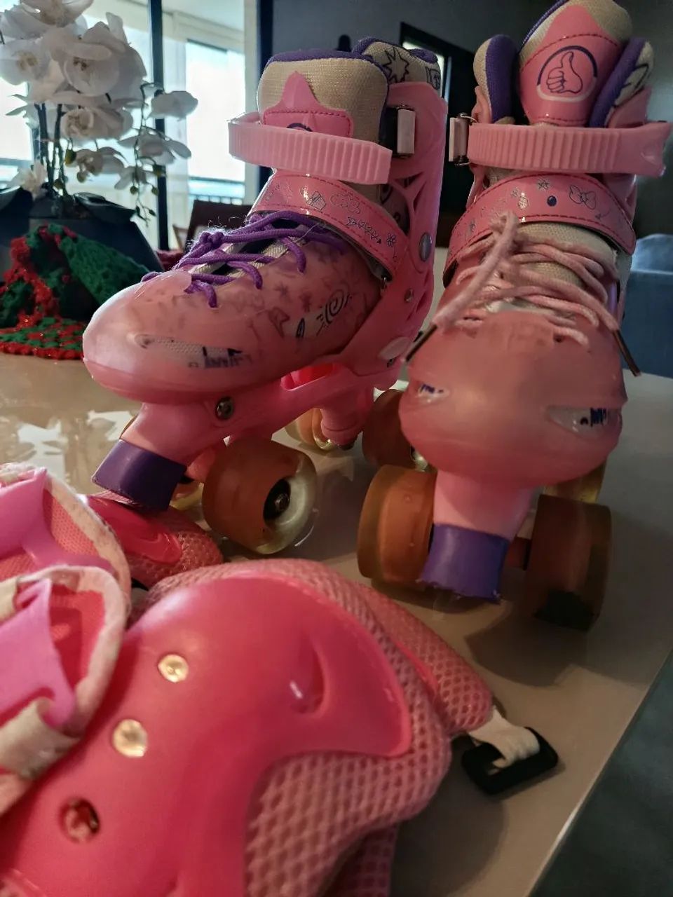 Patins Infantil - Excelente estado - Tam. Ajustavél - Foto 4