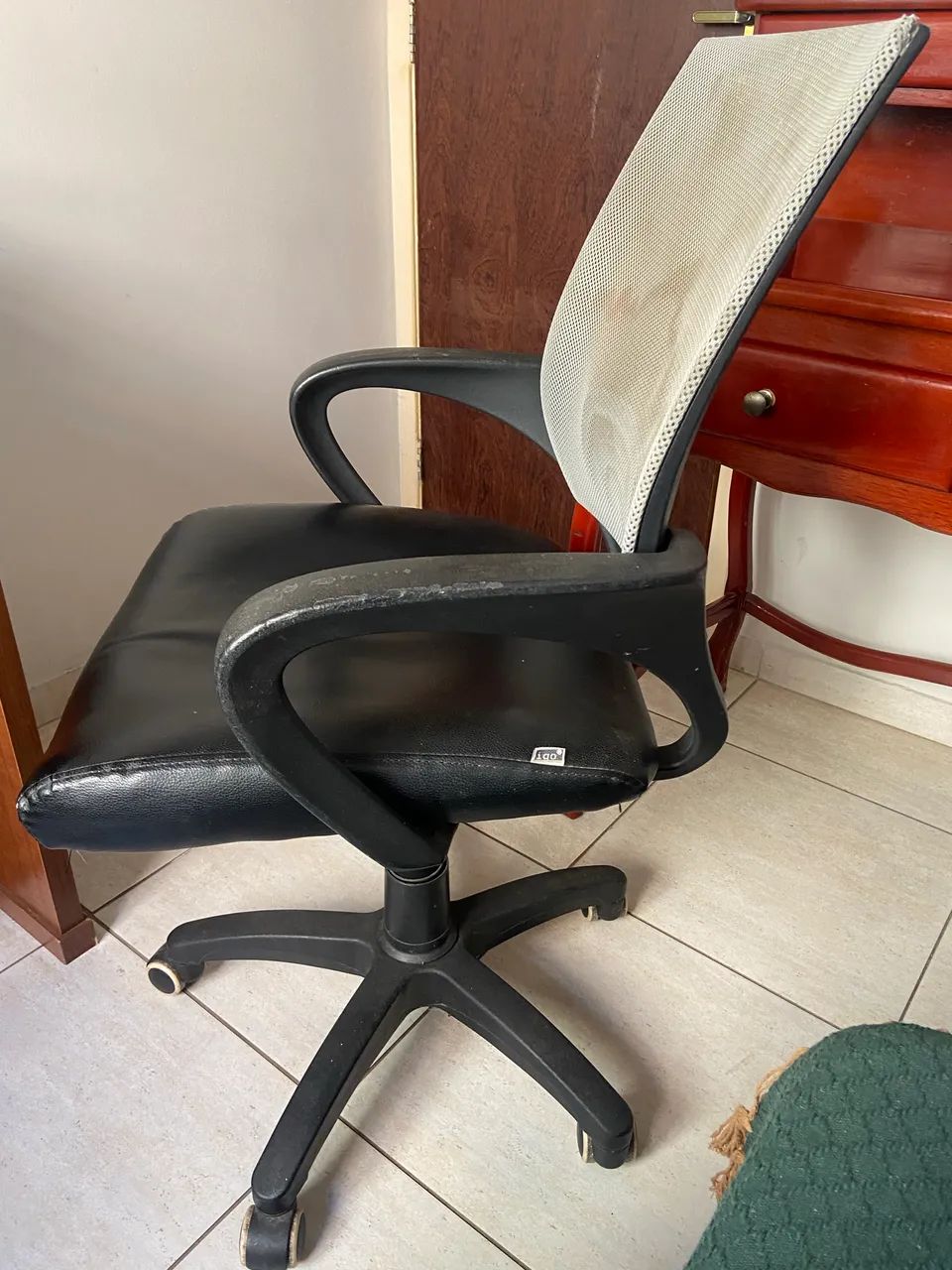 CADEIRA DE ESCRITÓRIO  - Foto 2