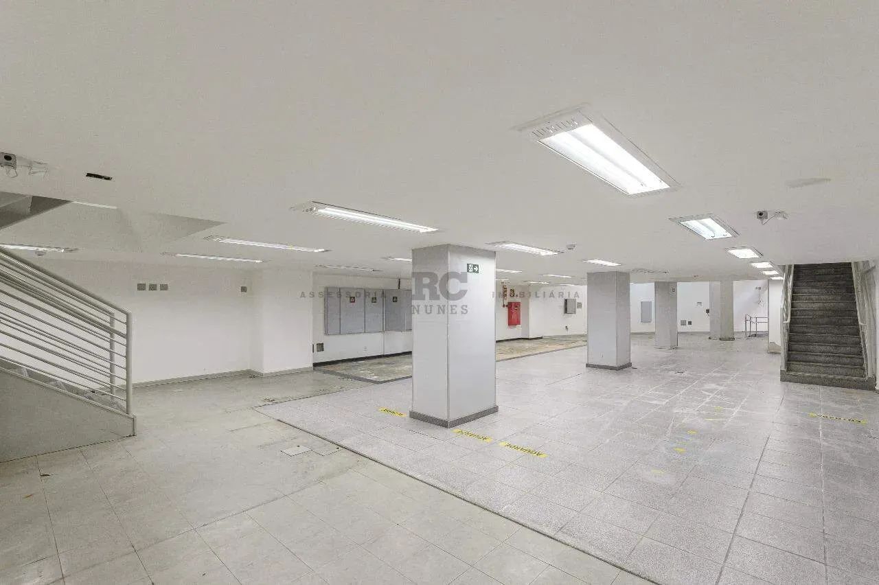 Loja com 450 m²