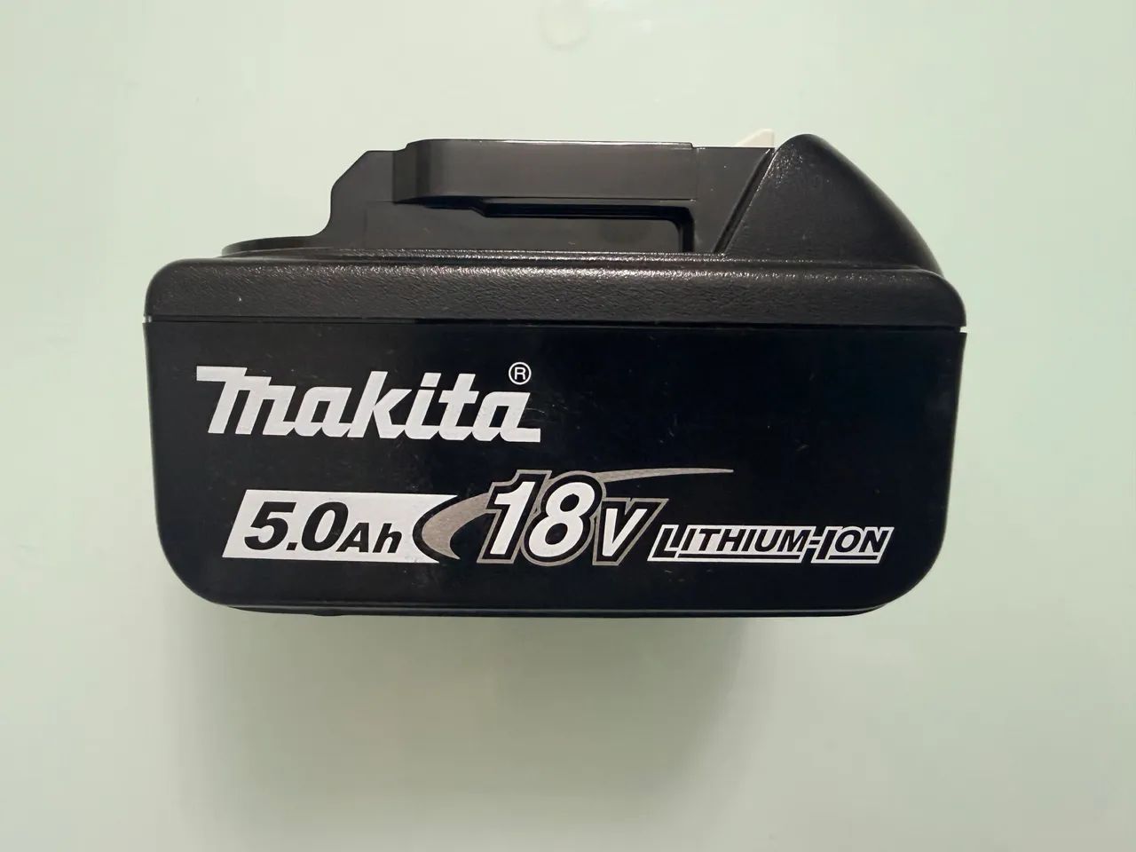 18V 5Ah Lithium-Ion Battery - Makita BL1850B