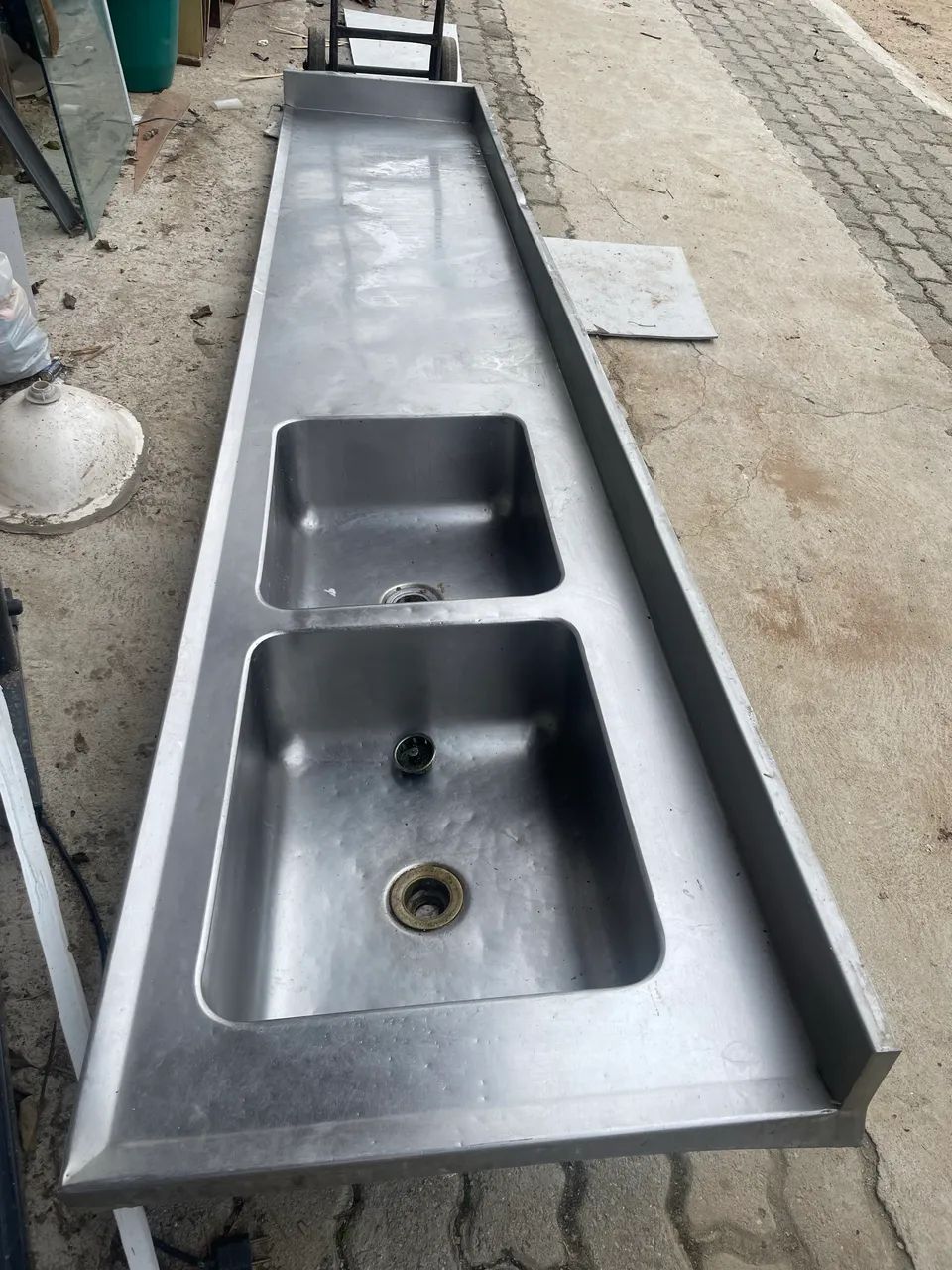 Pia inox, 2 Cubas com 3metros, usada !! - Foto 2
