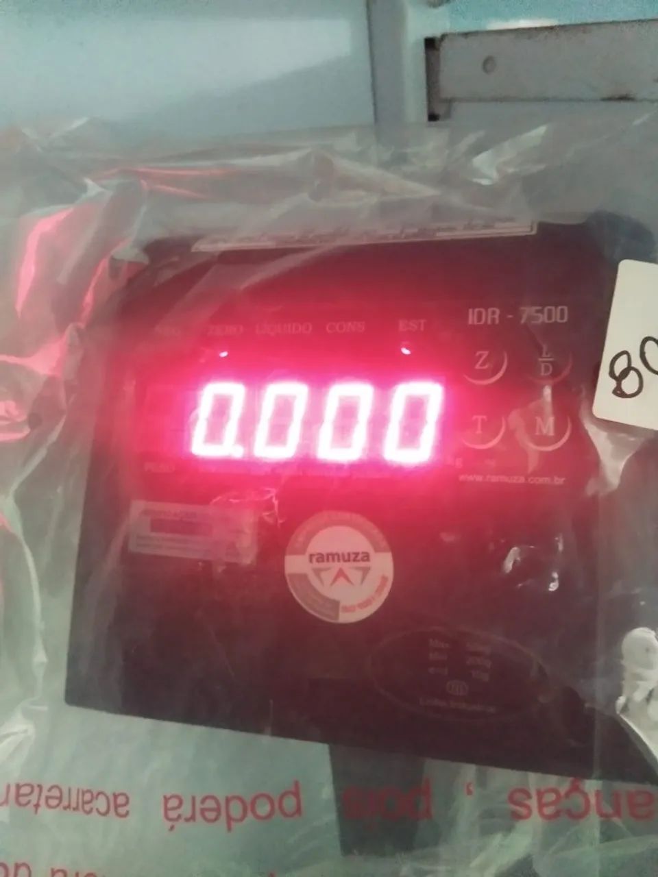  Balança eletronica de bancada 50kg/10g Ramuza com coluna DP-50 com lacre e garantia. - Foto 5