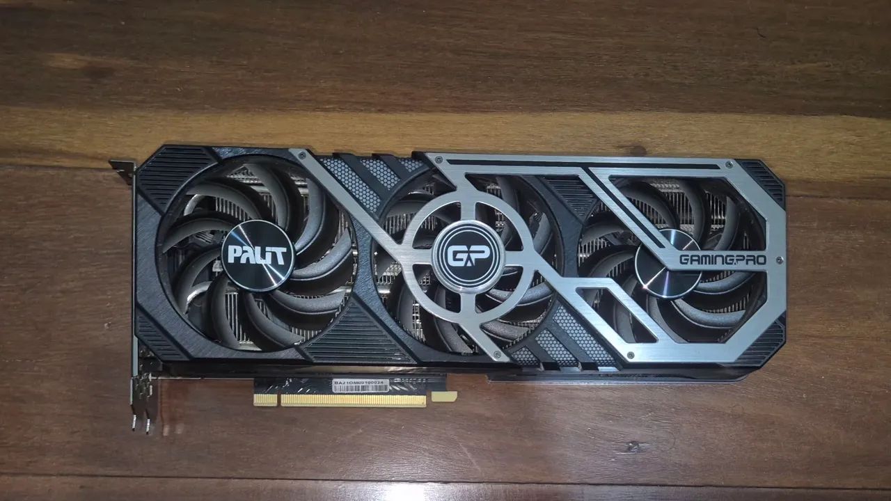 Palit GeForce RTX 3090 GamingPro 24GB Pouco Uso - Foto 5