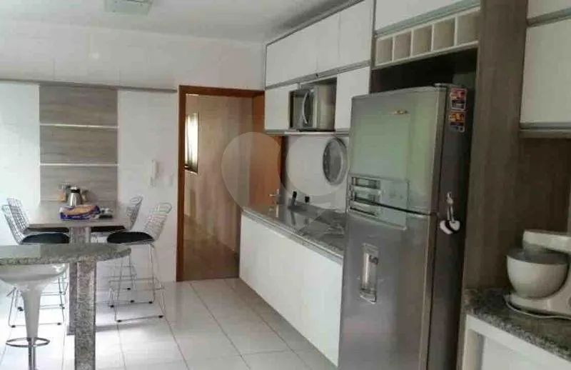 Linda casa na Vila Sonia