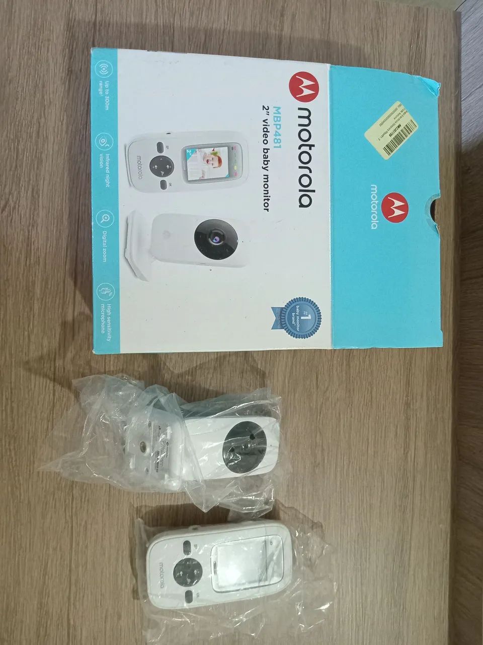 Berço com mosqueteiro, colchão ortobom, babá eletrônica com trocador e mobile de brinde - Foto 2