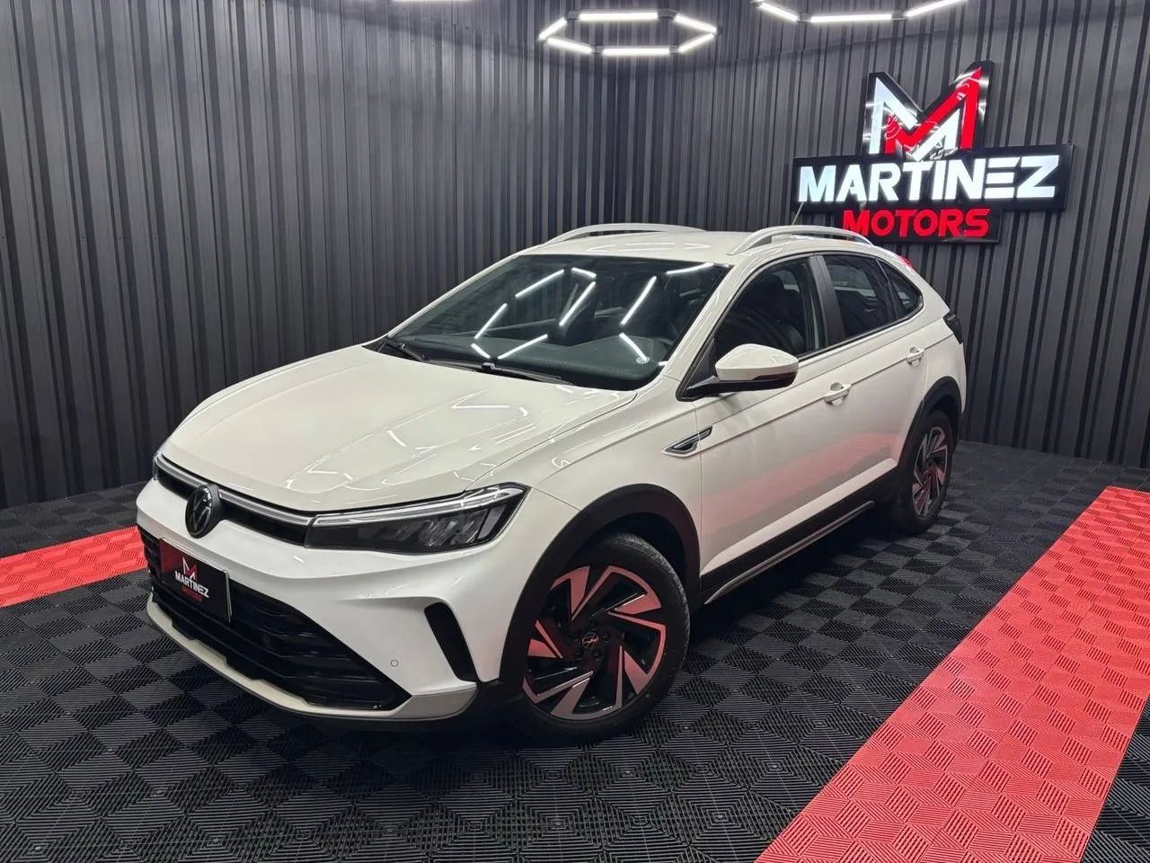 Volkswagen Nivus HIGHLINE 1.0 200 TSI FLEX AUT. 2025
