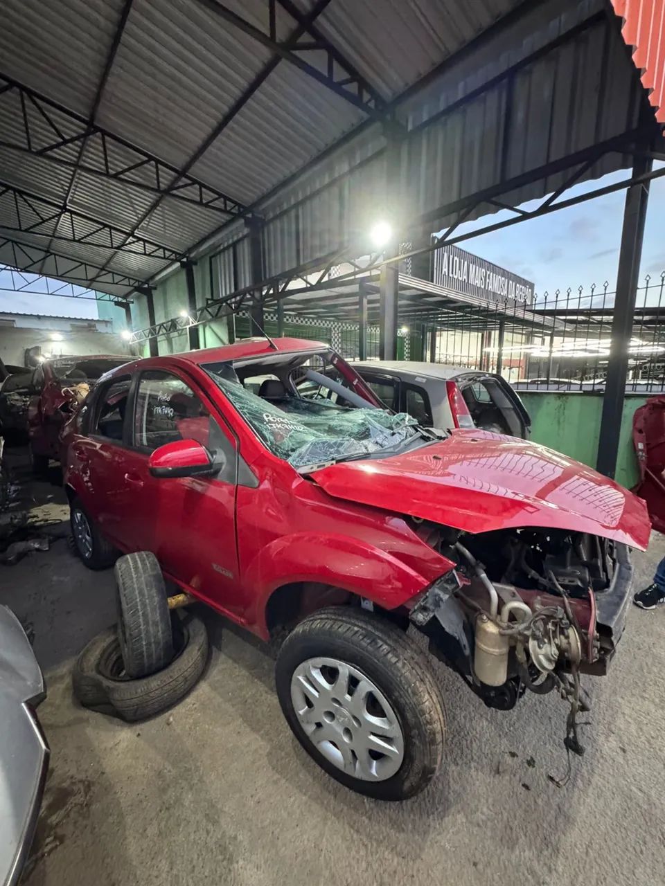 Festa sedan em peças 1.6 8v
