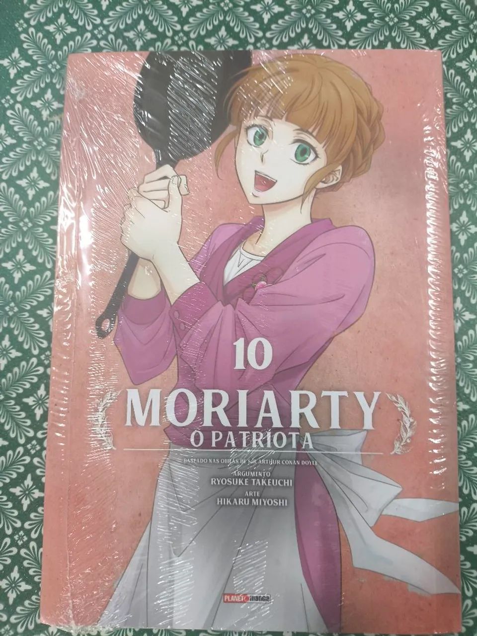 Mangá Moriarty volume 10