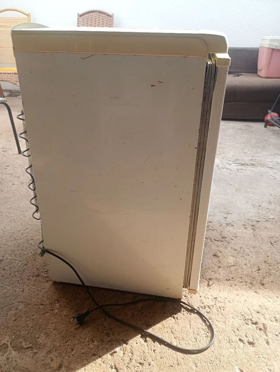 Frigobar elextrolux 220w - Foto 3