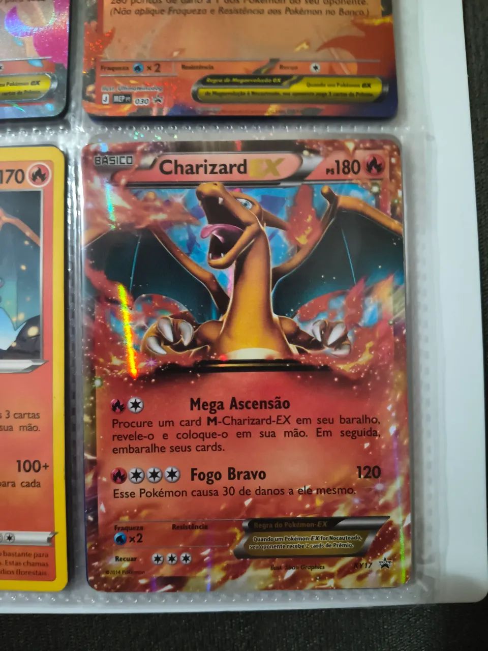 Combo cartas pokemon Charizard  - Foto 2