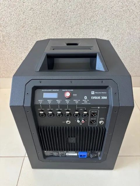 Sistema de PA Ativo Electro-Voice Evolve 30M Bluetooth 1000W C