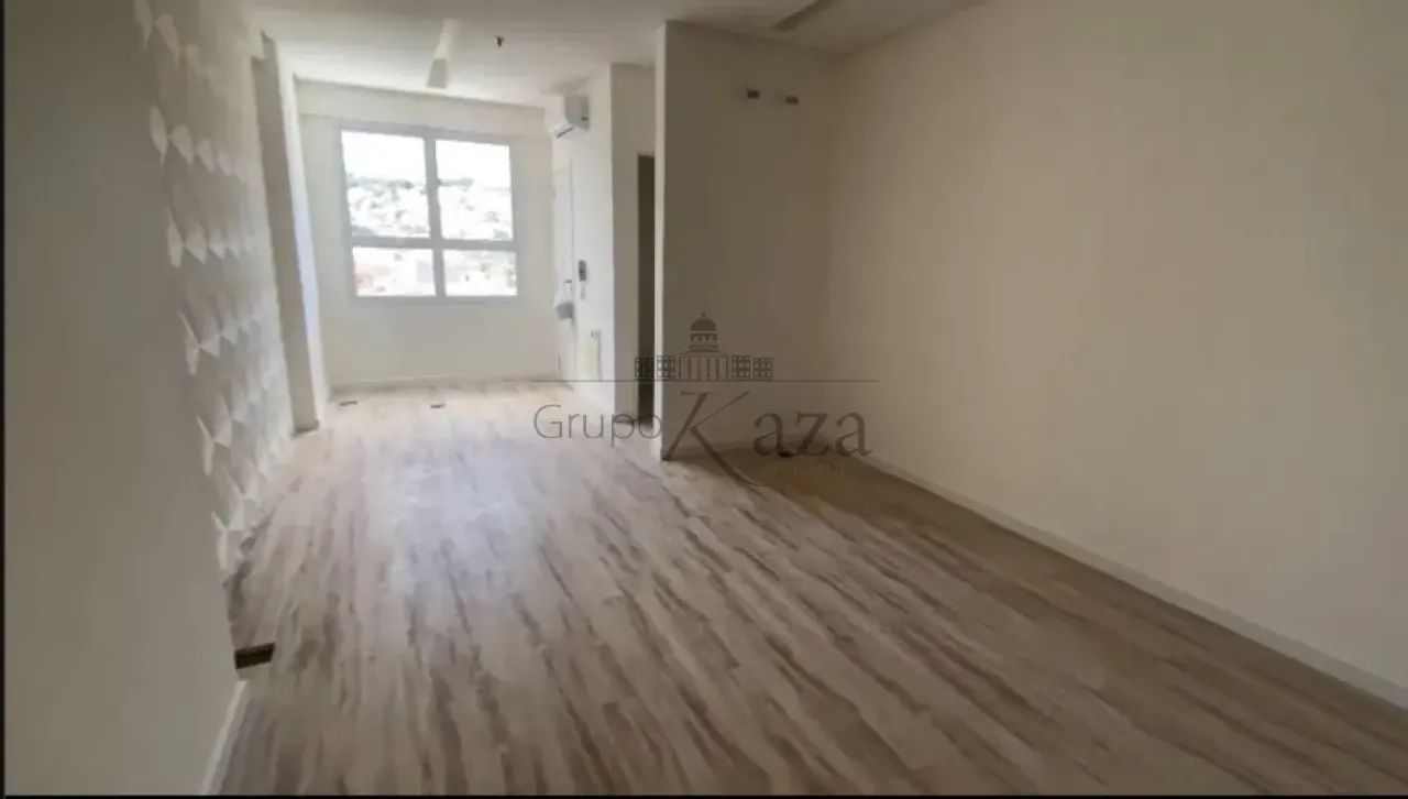 Sala Comercial - Centro - Comercial Boulevard Jacareí Office Mall - 28m².