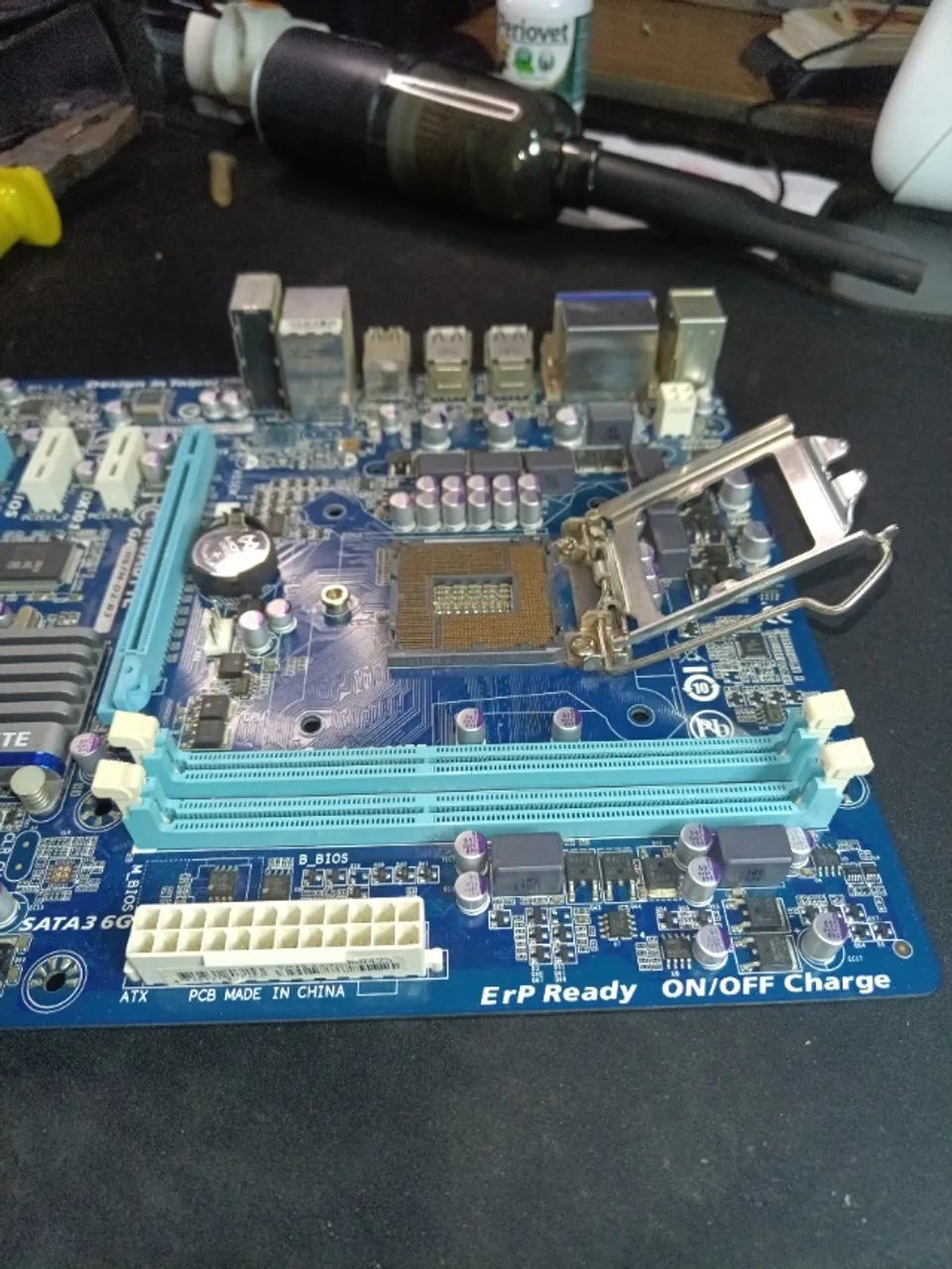 Placa-Mãe Gigabyte GA-H67M-D2-B3 - Foto 3