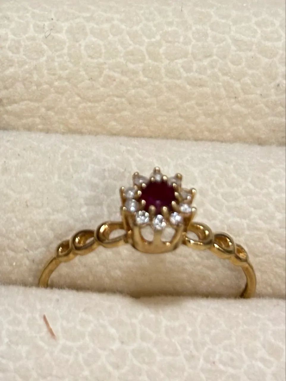 Anel com rubi e diamantes - Foto 5