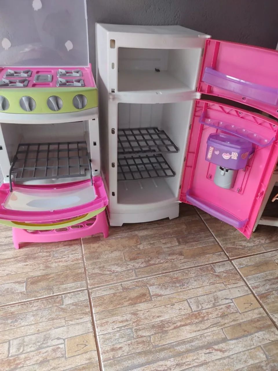 Fogão e geladeira de brinquedo  - Foto 3