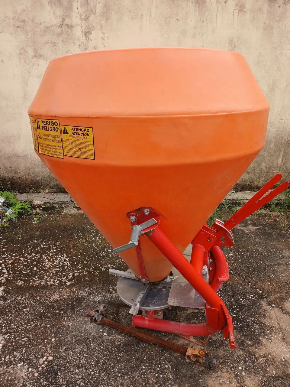 Calcariadeira adubadeira sementeira