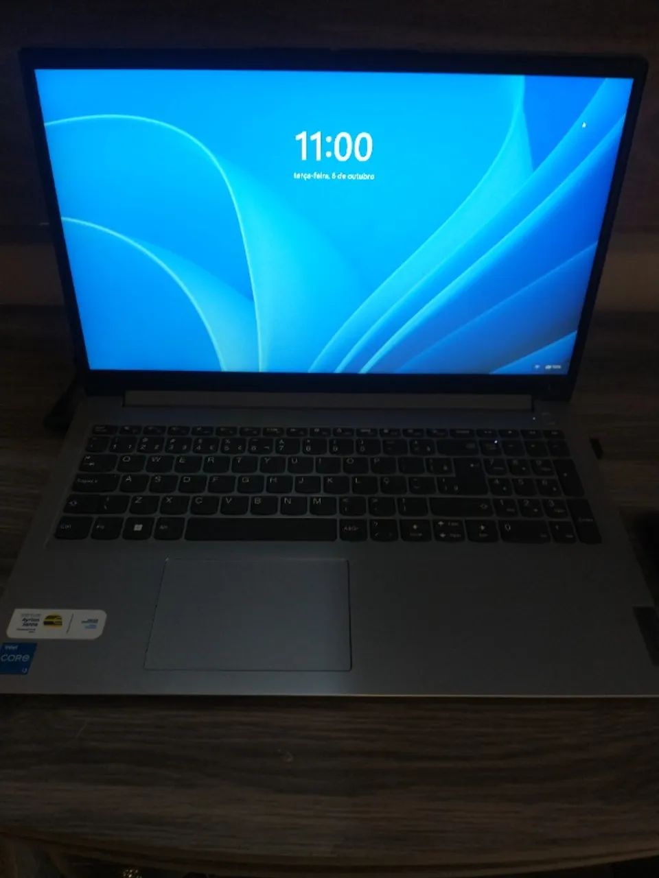 Vendo notebook semi novo 