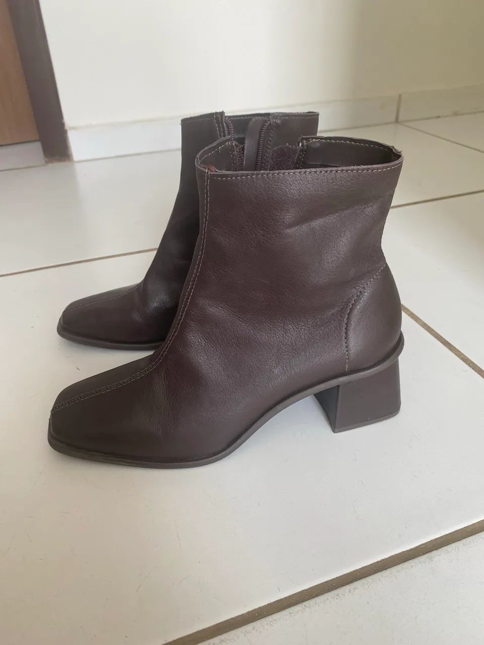 Bota em couro - Foto 3
