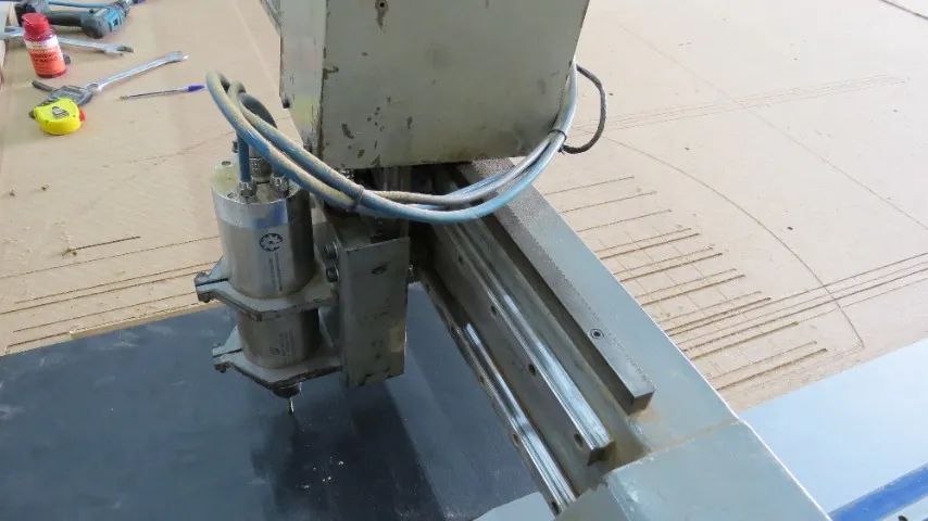 router cnc  - Foto 3