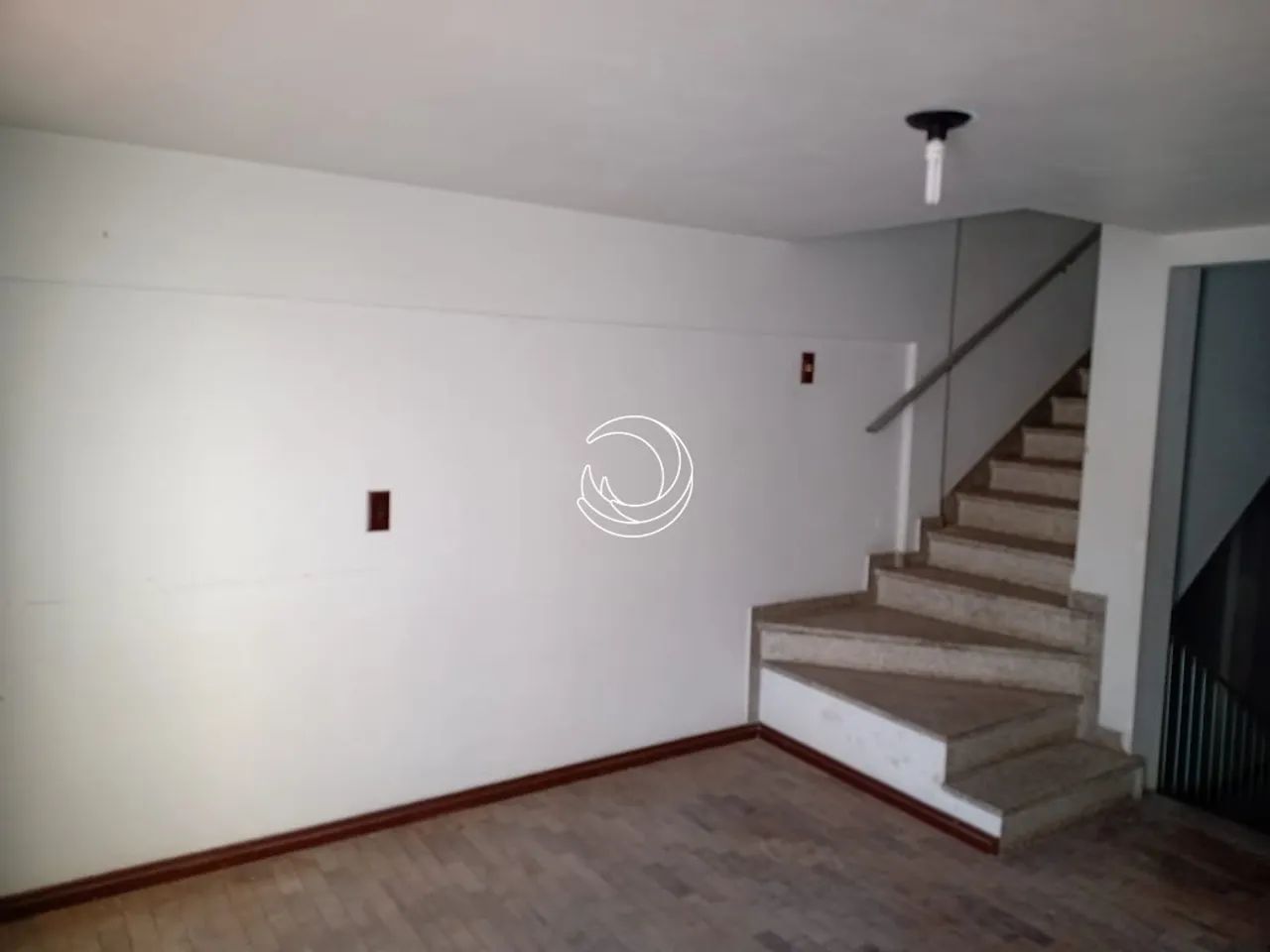 Casa Residencial de 3 dorms no bairro Centro - Foto 3