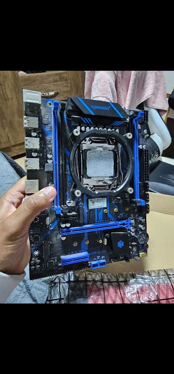 Kit Xeon E5-2666 V3 + Placa-Mãe X99 QD4 + Cooler