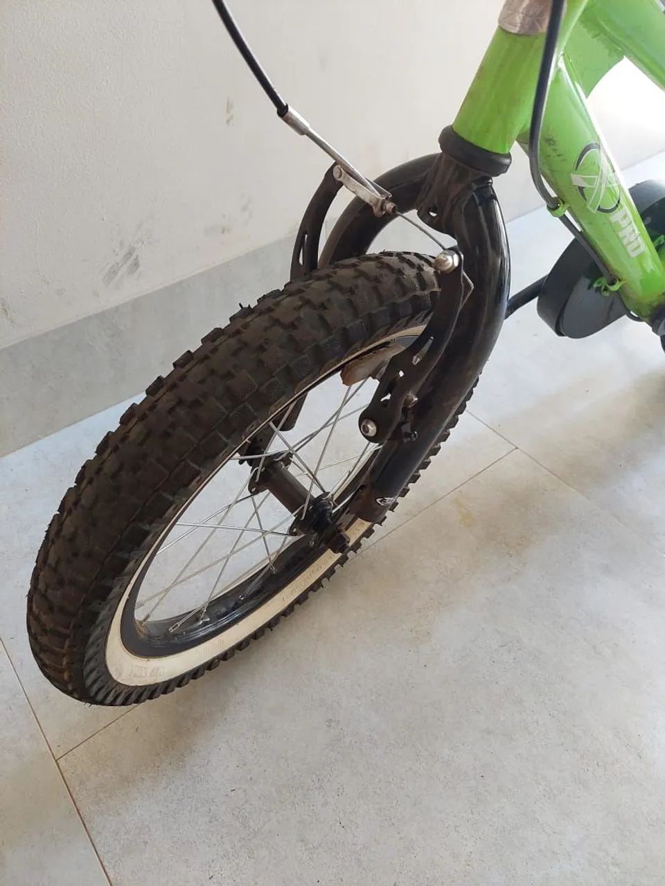 Vendo bicicleta aro 16 - Foto 3