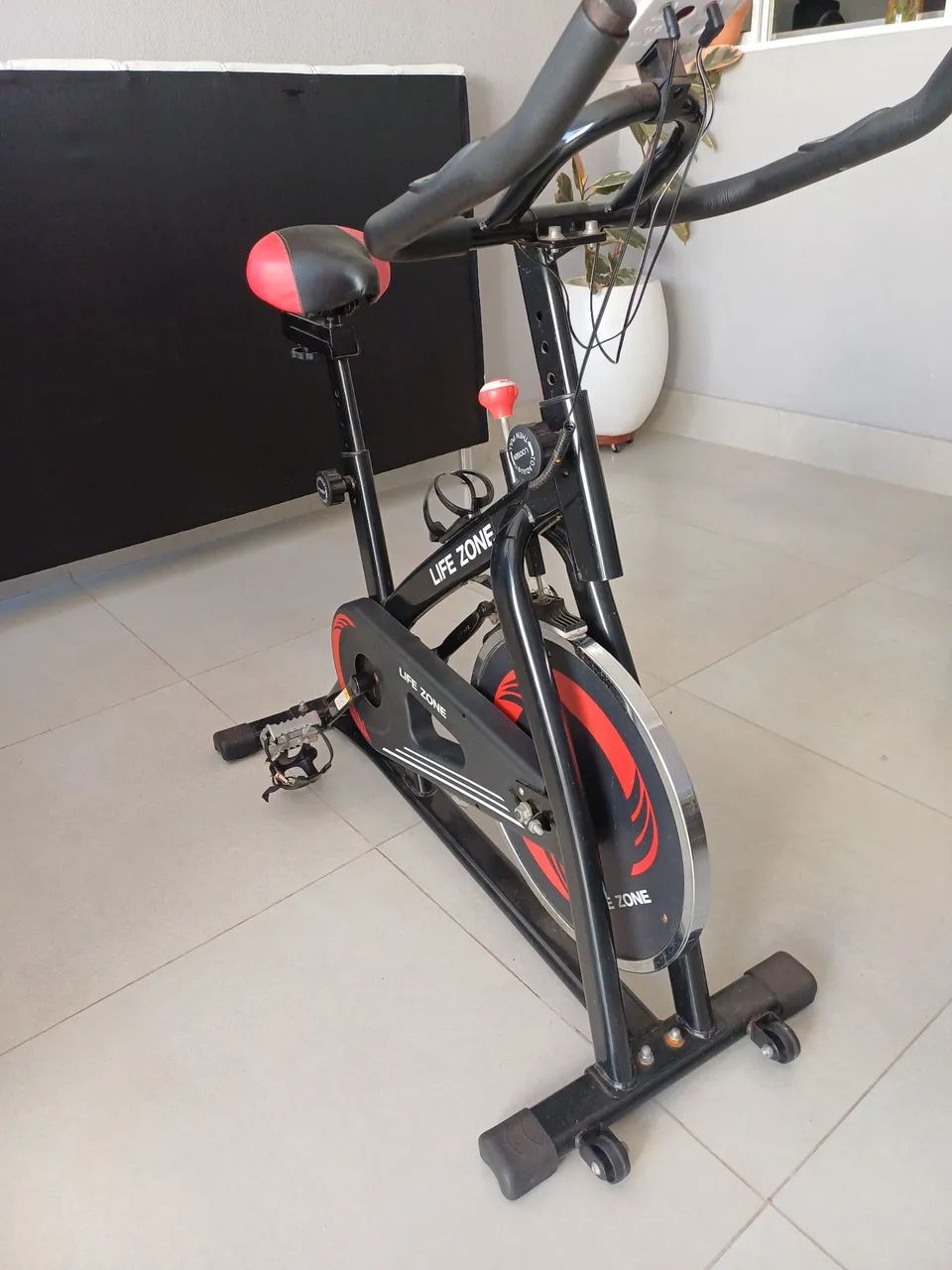 Bicicleta spinning Ergometrica  - Foto 3