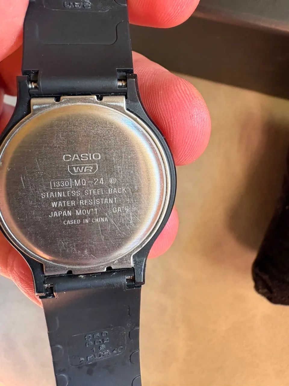 Relógio casual e minimalista Casio - Foto 4