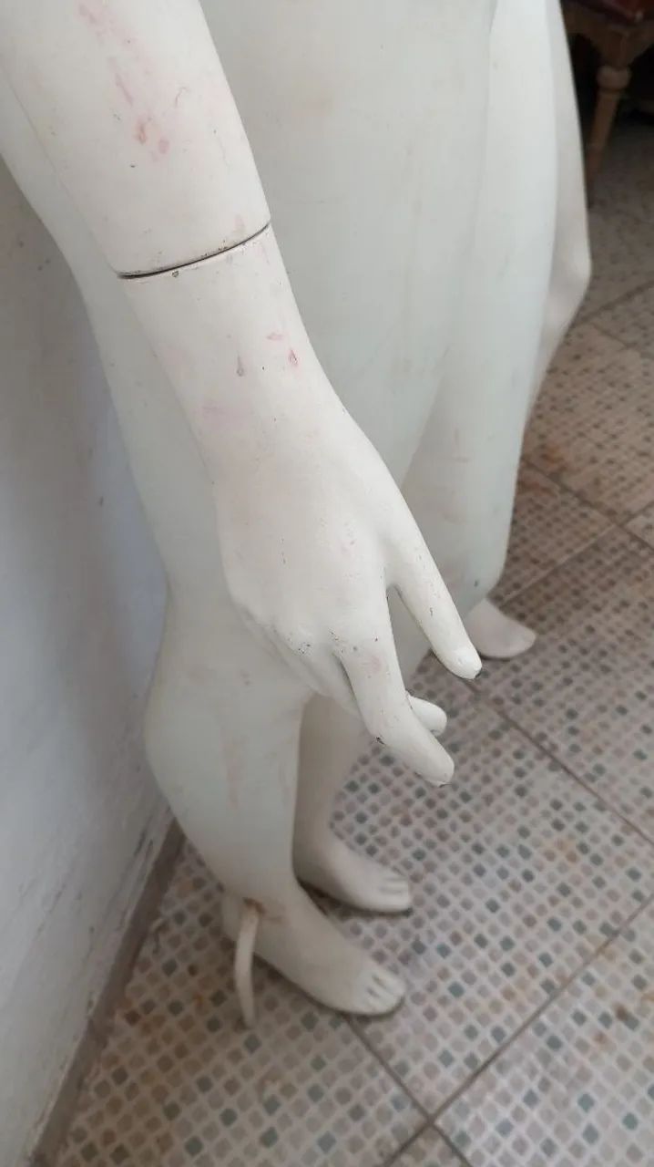 Par de Manequins Femininos - Foto 5
