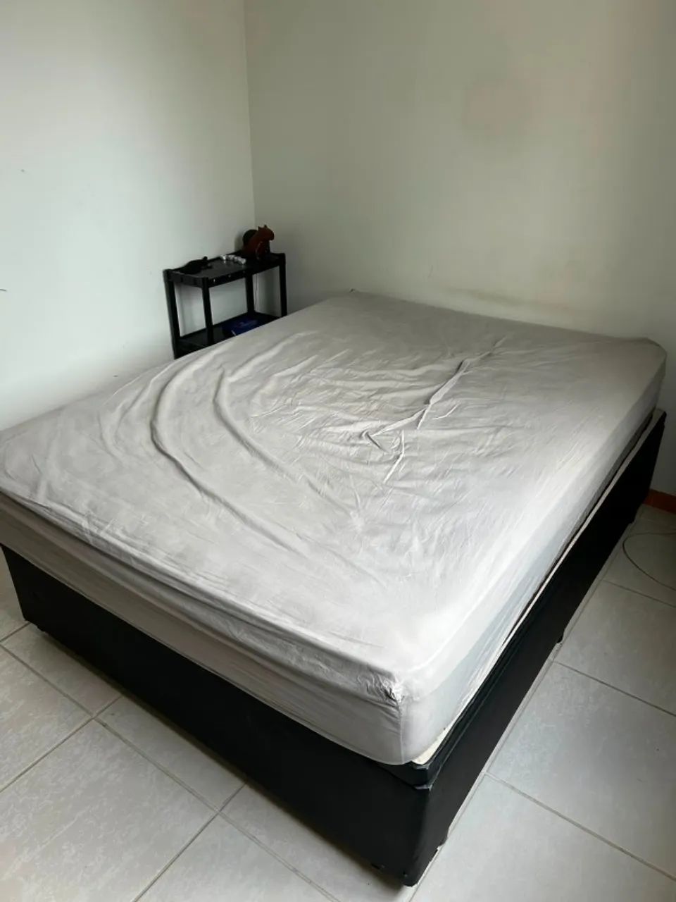 Cama de casal BOX com baú - Foto 2