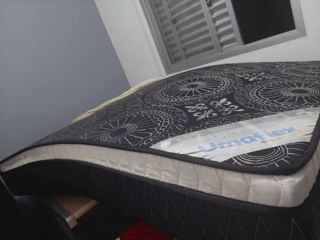 Cama Casal Madeira com Colchão - Foto 4
