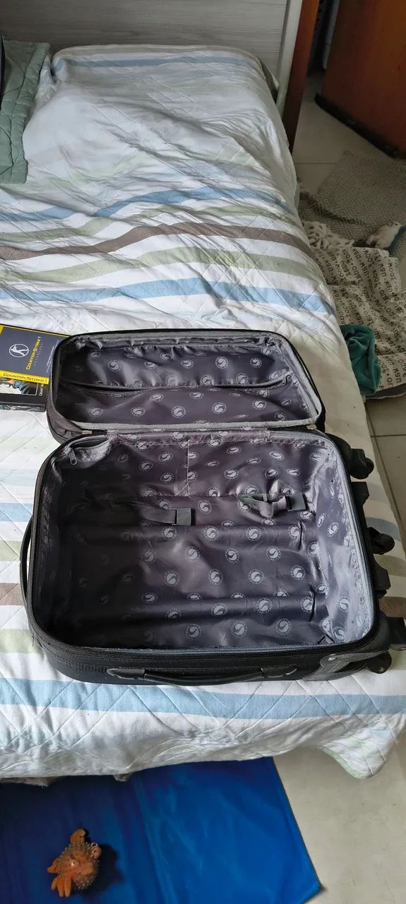 Mala preta de viagem com rodinhas - Foto 3