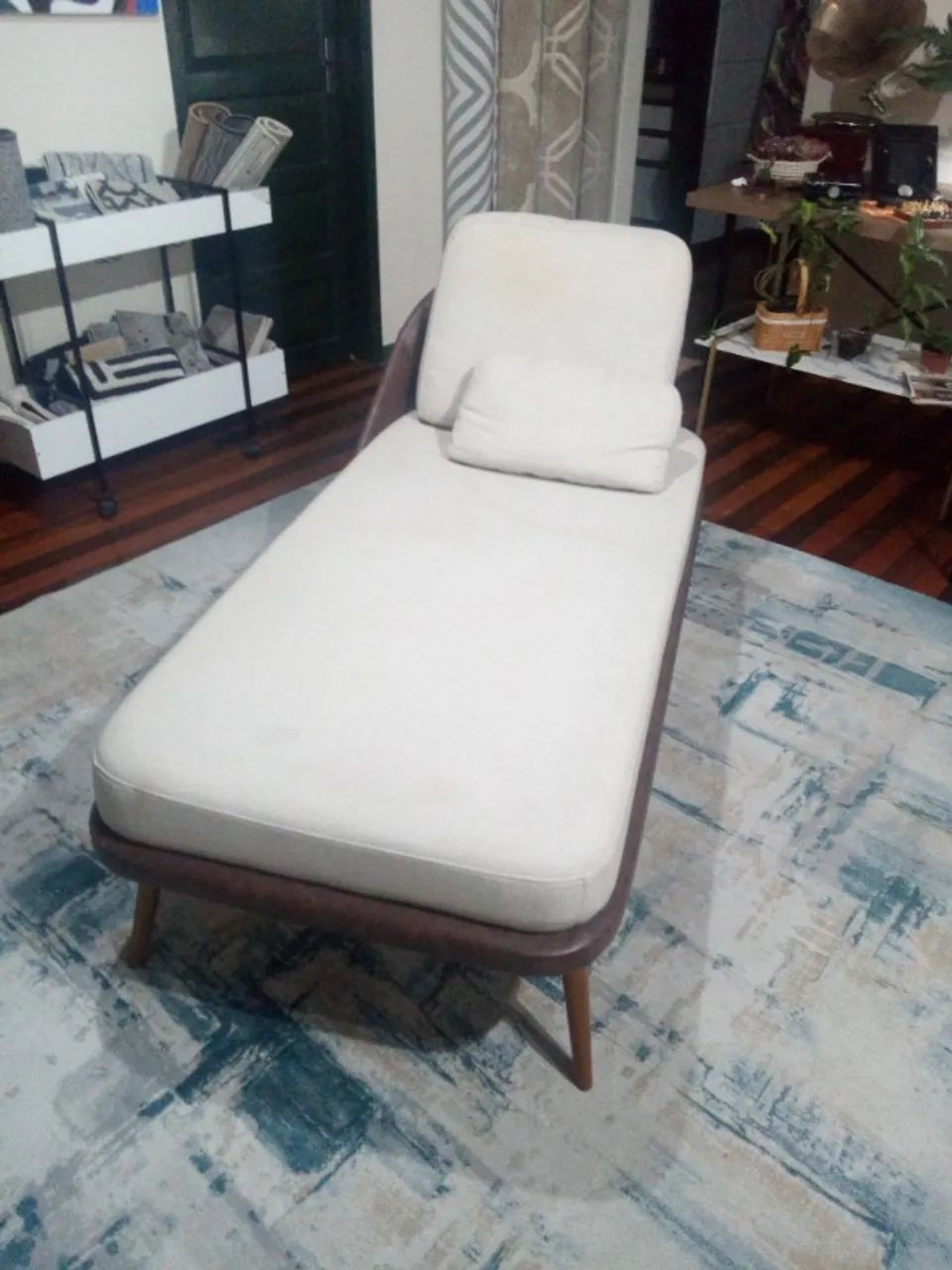  ÚLTIMO Recamier/Pés Palito/160LX80PX45/80A, R$700,00! - Foto 2