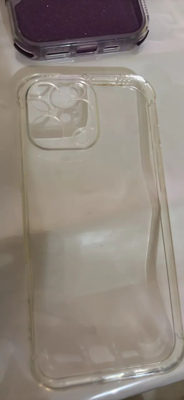 Vende capas de IPhone 16 pro max diversas cores - Foto 3