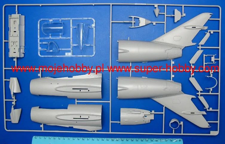 MODELO PARA MONTAR TRUMPETER PLA AIR FORCE JJ-5 TRAINER ESCALA 1/32 - Foto 5