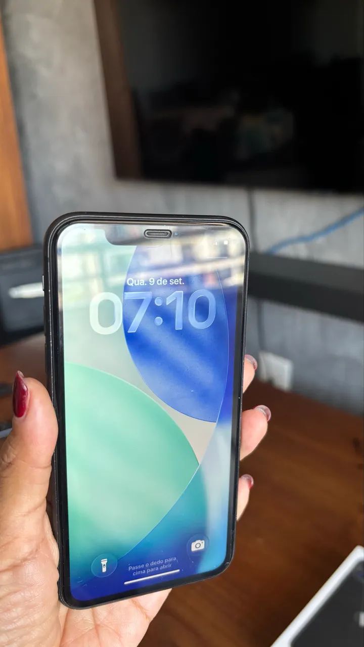iPhone 11 com caixa - Foto 5