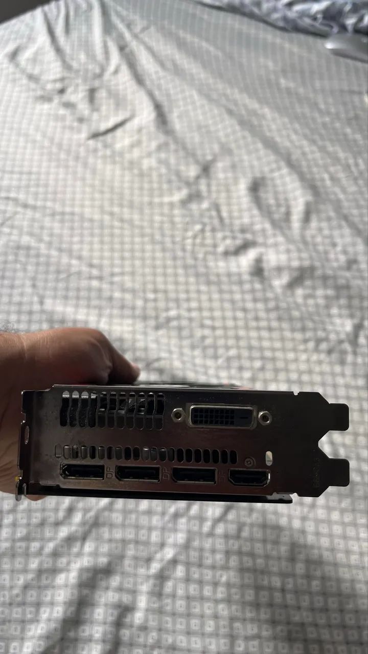 Placa de vídeo Rx 480 amd 8gb - com Defeito - Foto 3