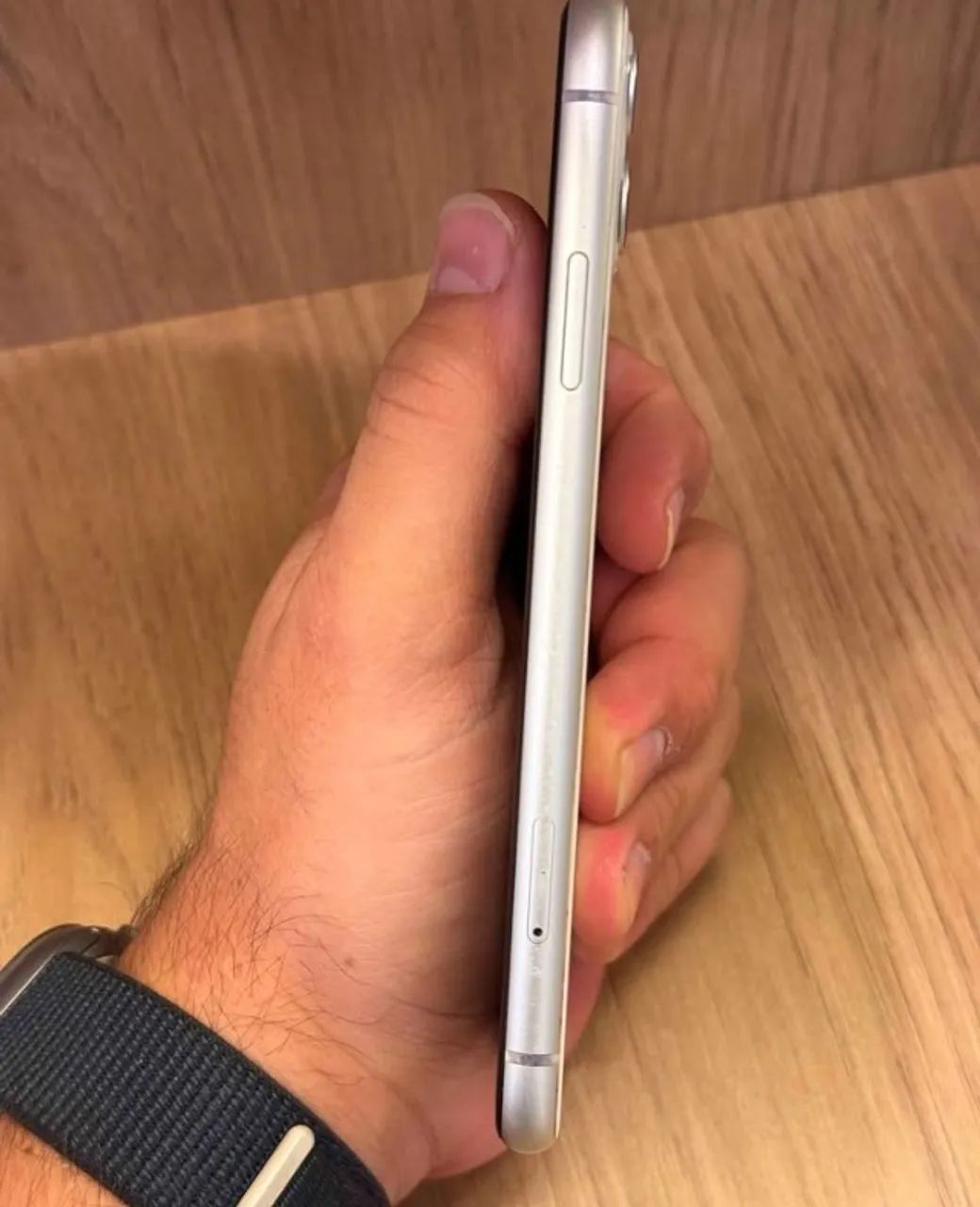 Iphone 11 original sem nenhum arranhão  - Foto 3