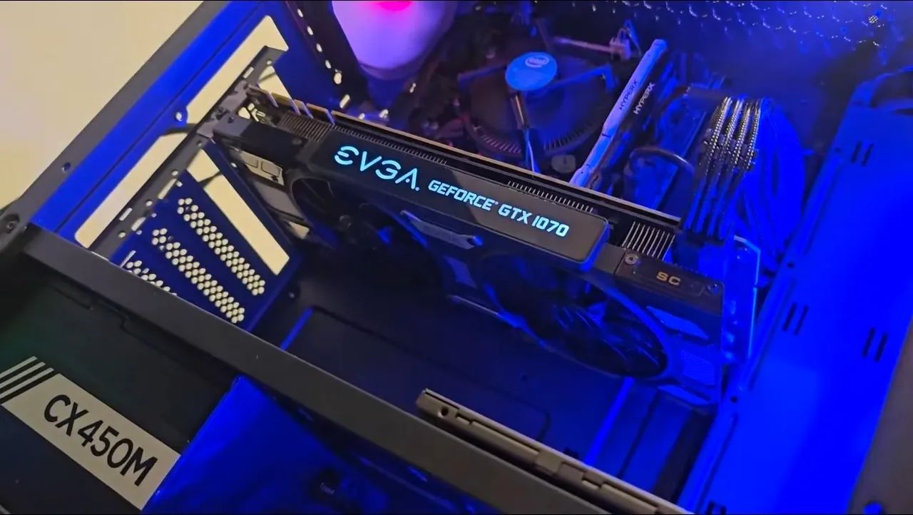 PLACA DE VIDEO EVGA GTX 1070  - Foto 4