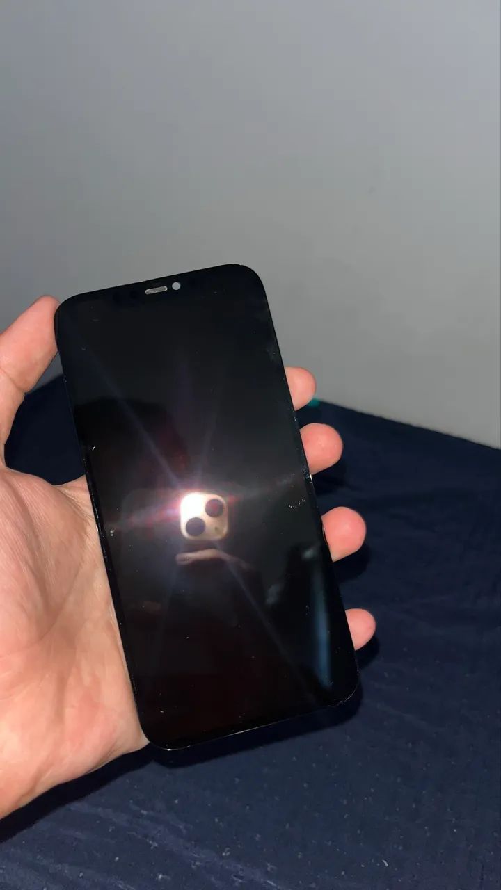 Tela de iPhone 12 Pro Max - Foto 4