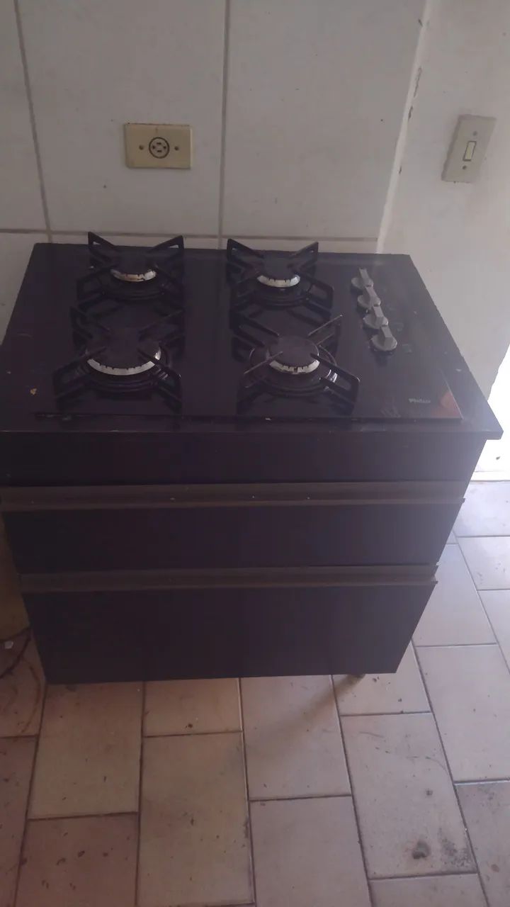 Cooktop Philco com balcão usado