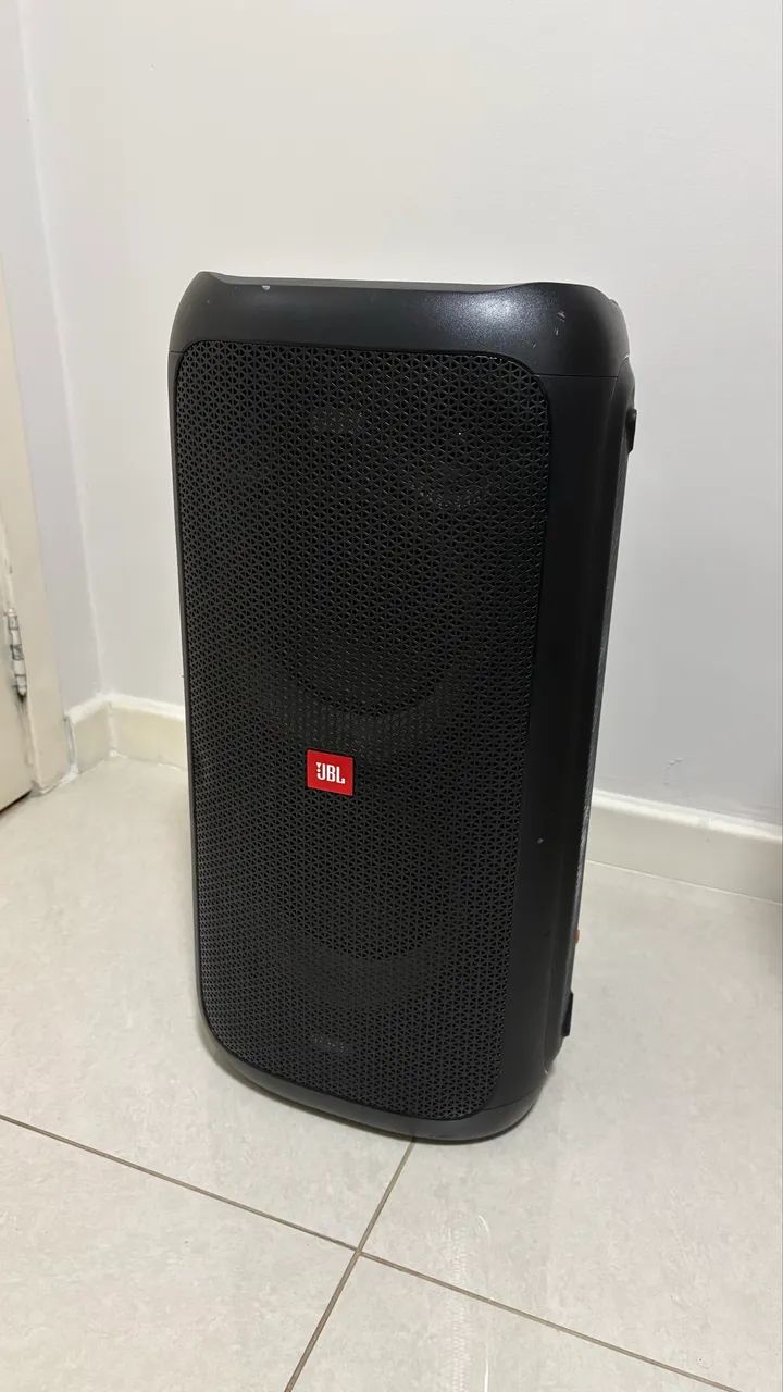 Caixa de som JBL Partybox 100