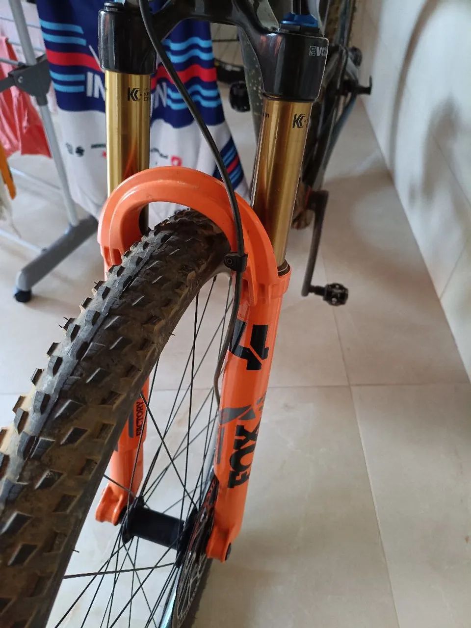 Suspensão Fox Kashima Factory Stepcast 120mm - Foto 4