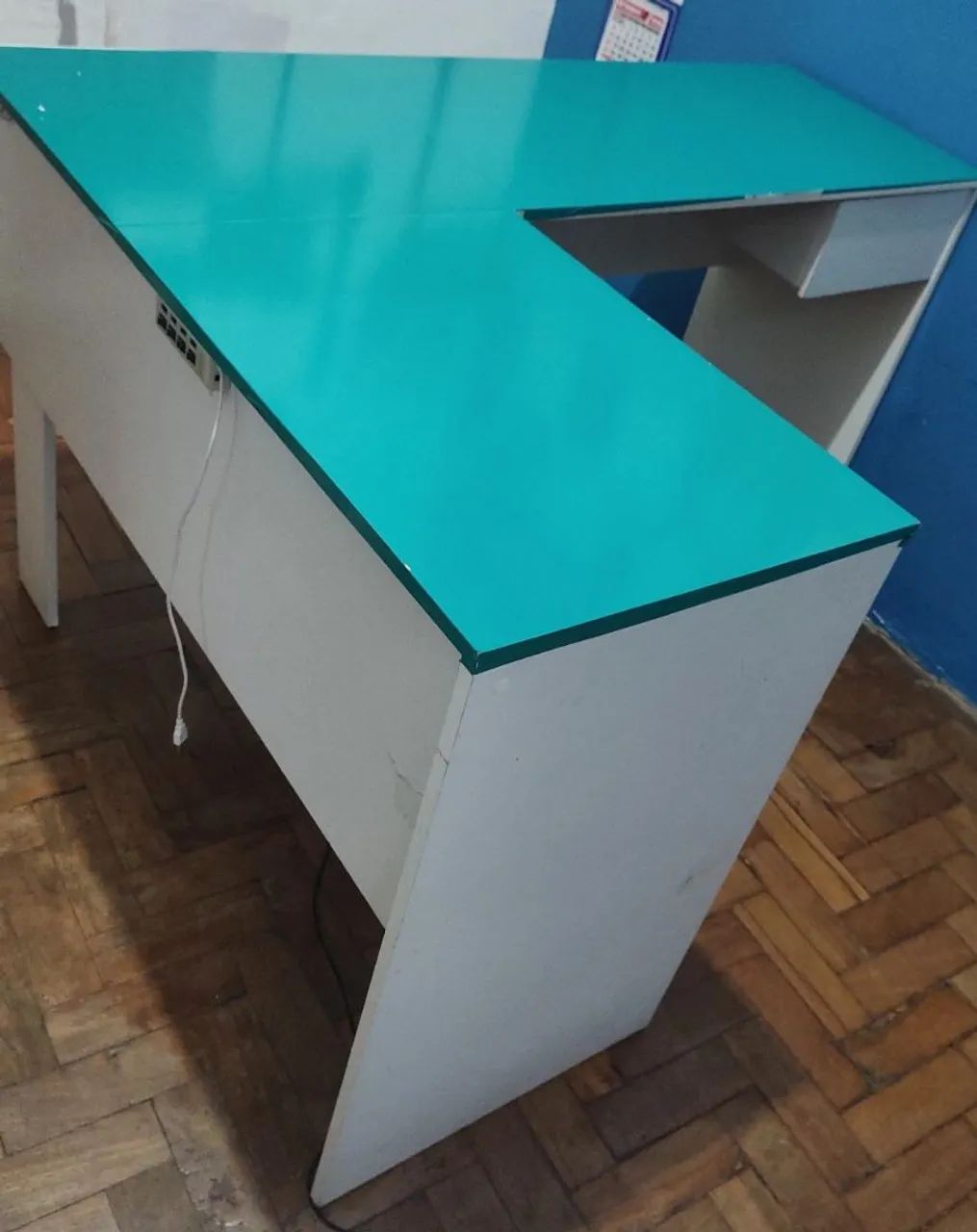 Mesa escritório L branca  - Foto 3