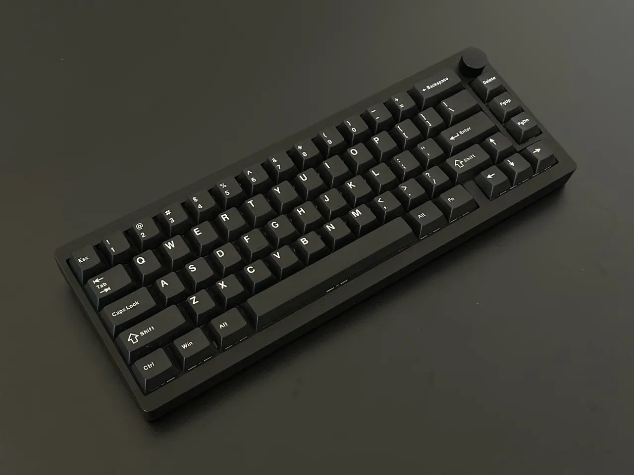Teclado Epomaker P65 Alumínio Sem Fio