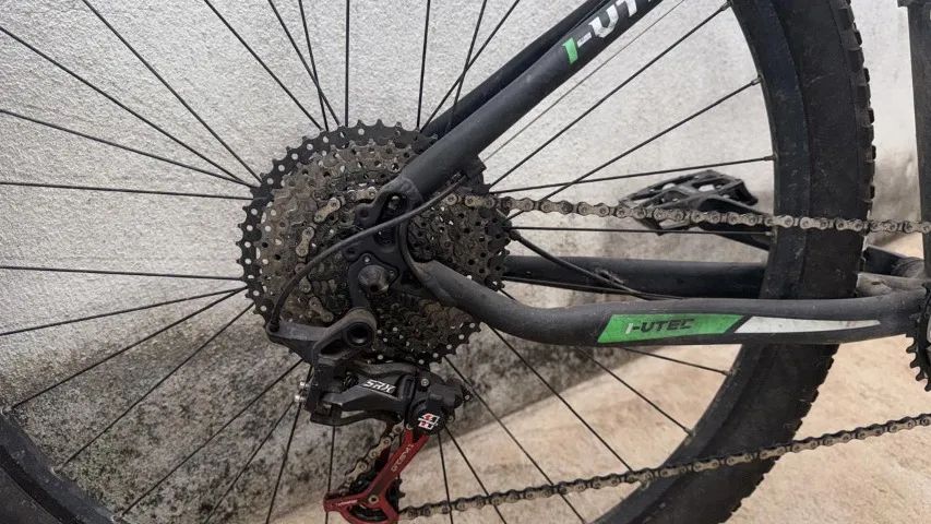 Bicicleta GTSM1 