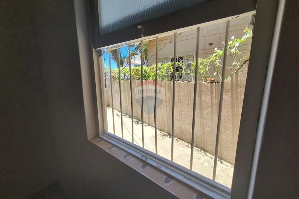 Casa reformada no Centro de Vitória: 3 quartos parte térrea - Foto 5