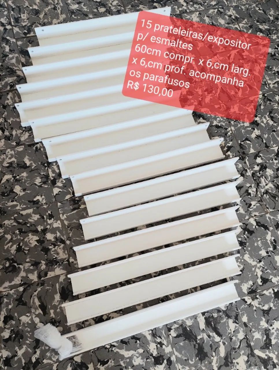 15 Prateleiras/Expositor para esmaltes (Valéria *