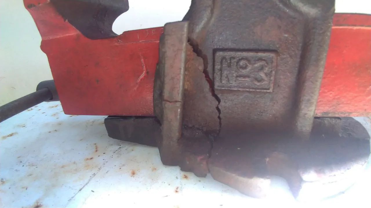 Torno,morsa base quebrada Schulz n3