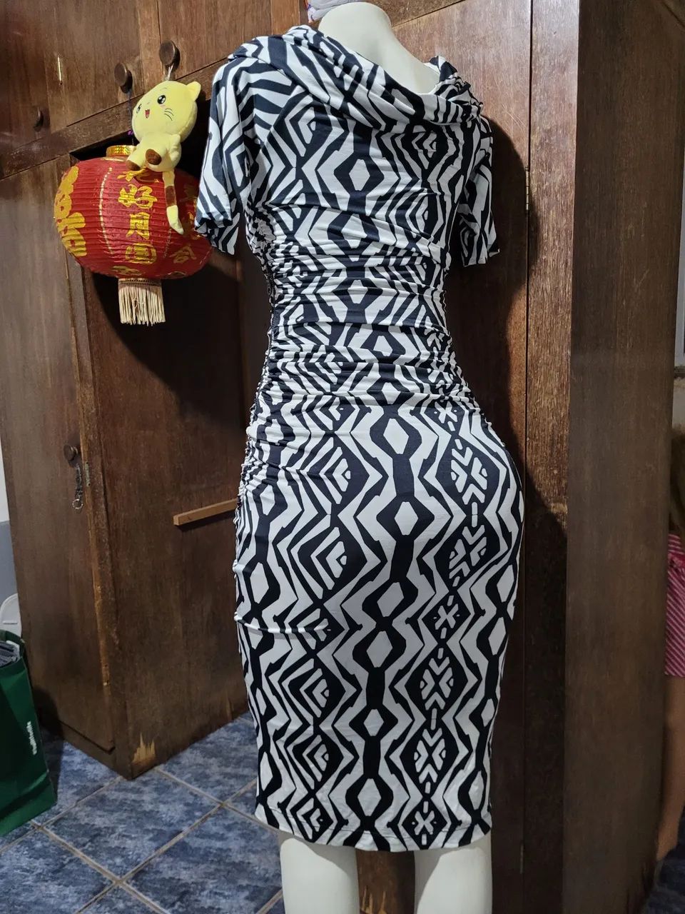 Vestido  Shoulder Tamanho P - Foto 5